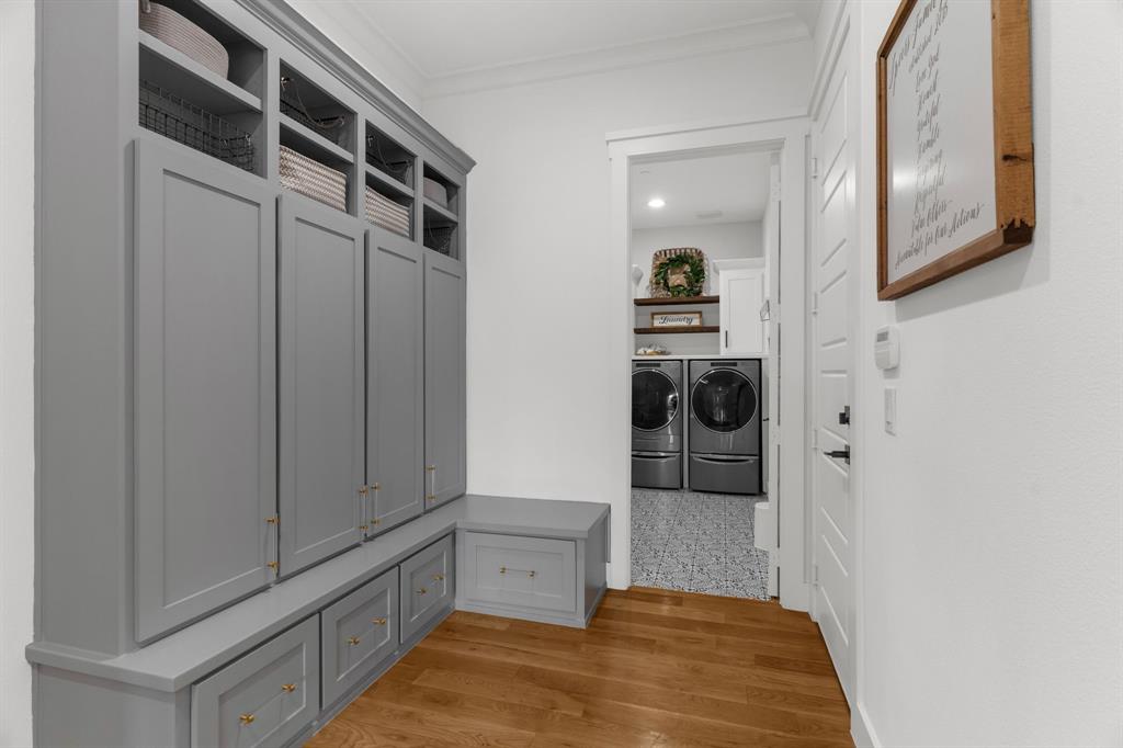 Farmstead, The - Residential