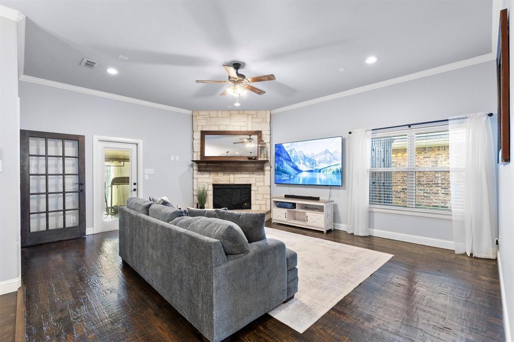 4509 Mariner Drive