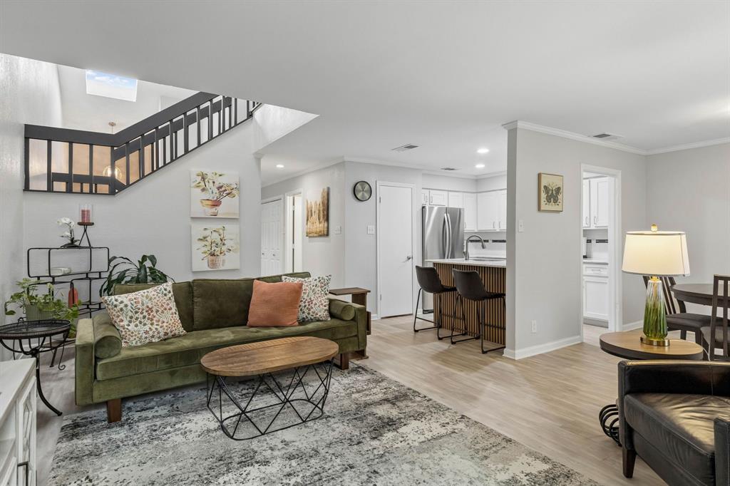 2103 Country Villa Drive