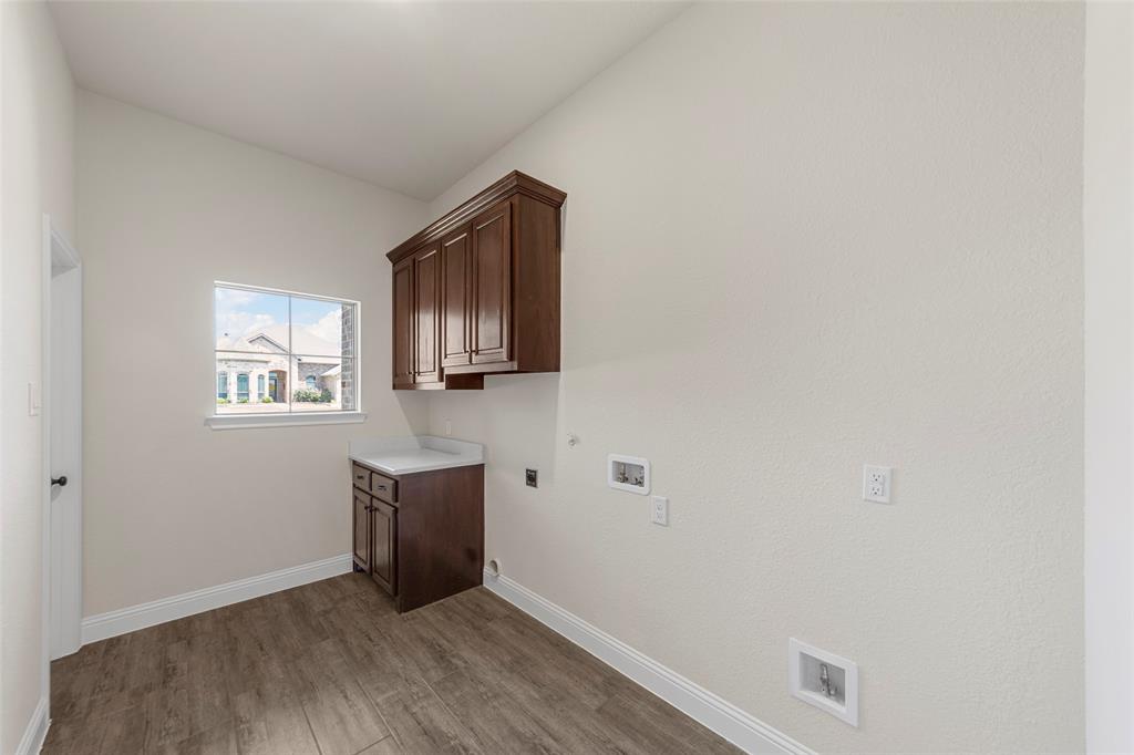 High Meadow Est, Ph II - Residential