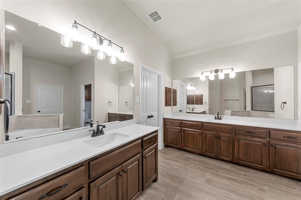 High Meadow Est, Ph II - Residential