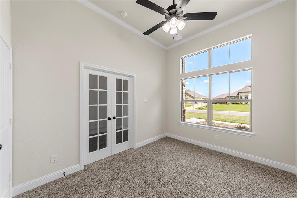 1973 CREEKVIEW Lane