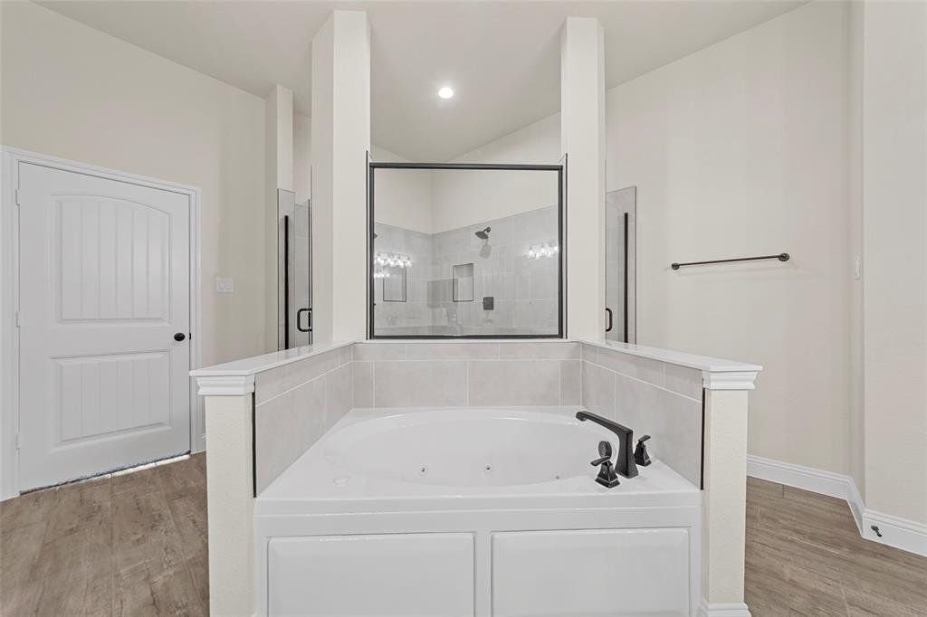 High Meadow Est, Ph II - Residential