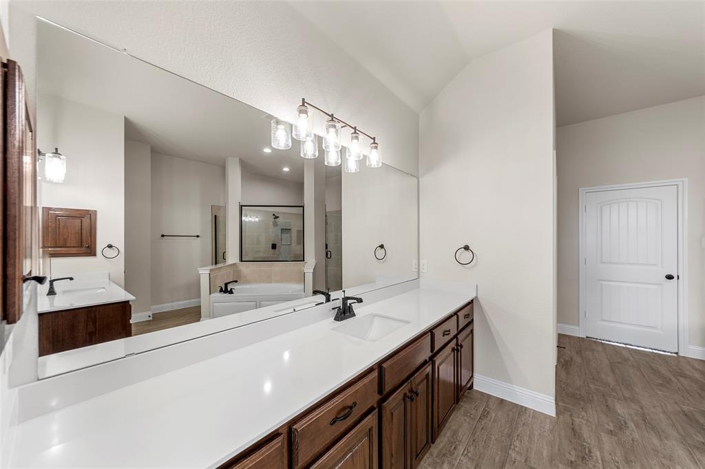 High Meadow Est, Ph II - Residential