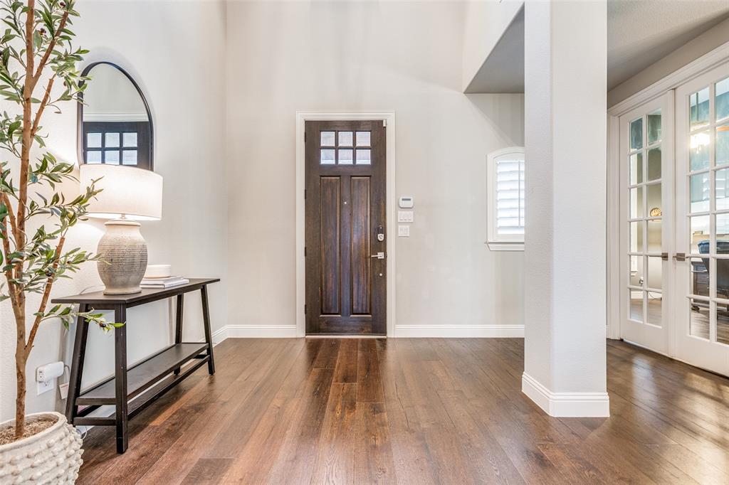4011 Hollywood Park Court