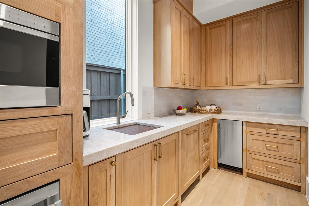 Preston Park 02 Instl Add - Residential