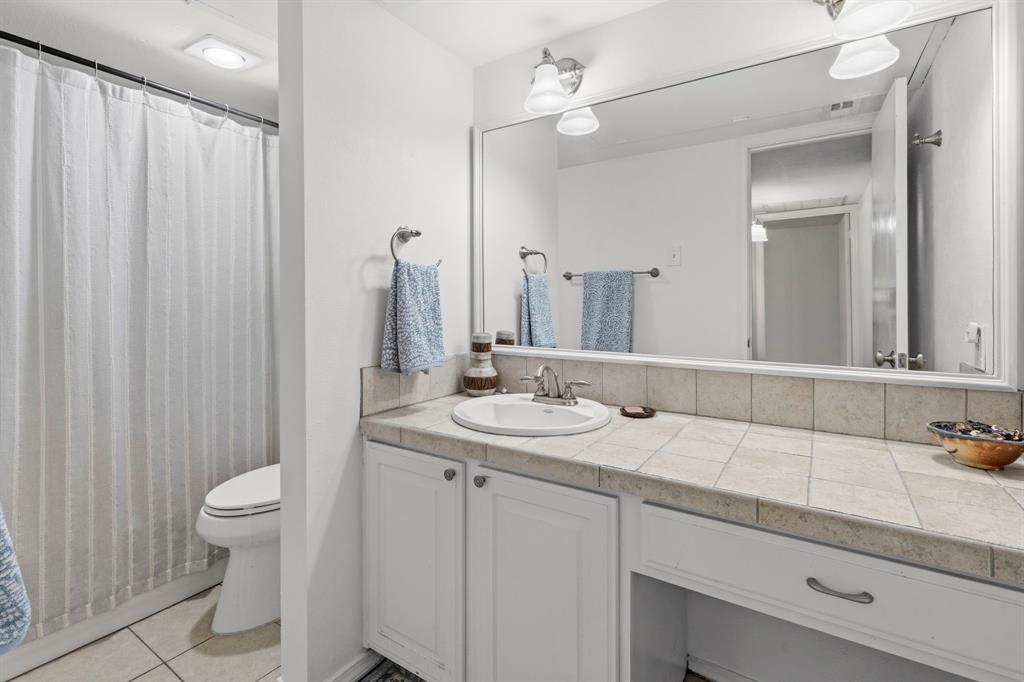 Hollows North Condominium - Residential