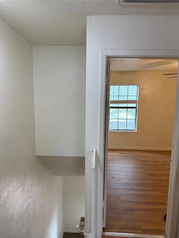204 Samuel Boulevard I 5