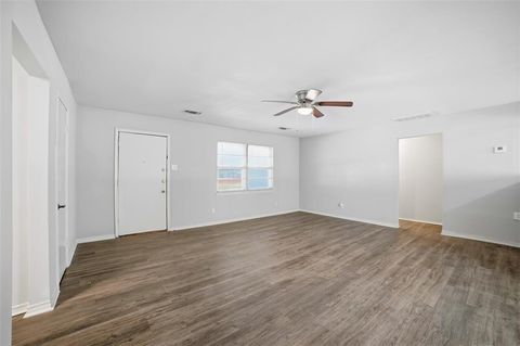 Tiny photo for 2926 N Prairie Creek Road, Dallas, TX 75227 (MLS # 21100812)