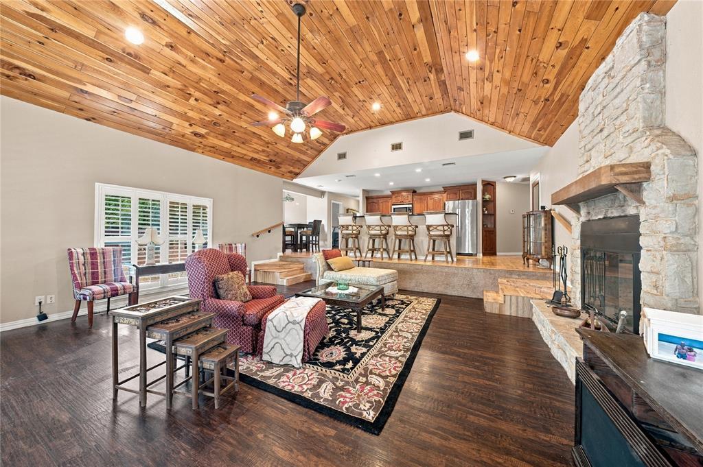 5280 Loma Vista