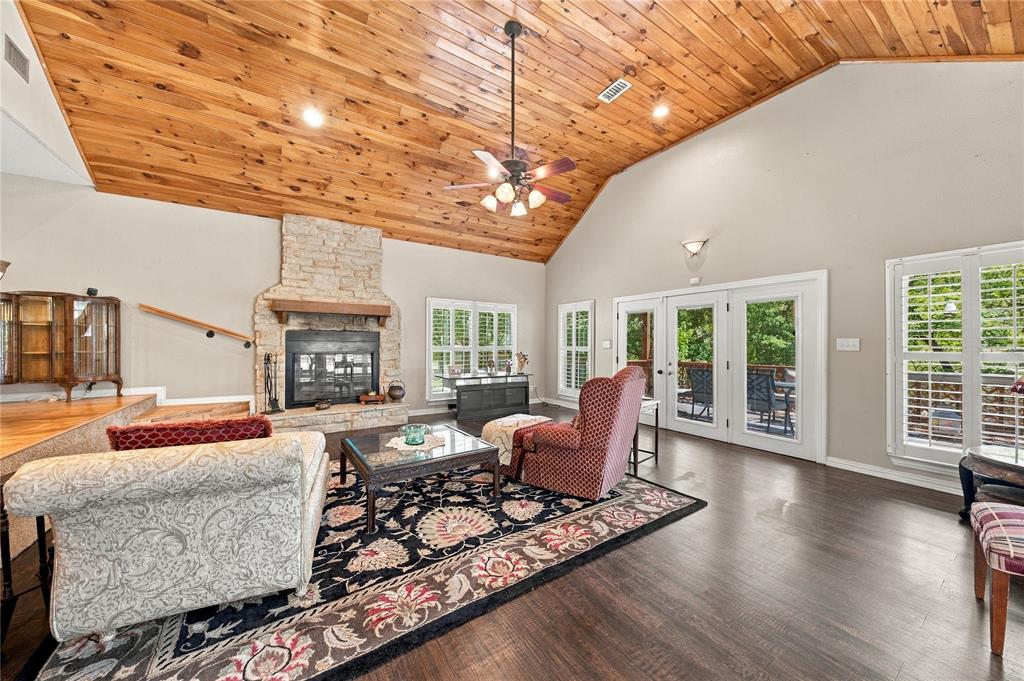 5280 Loma Vista