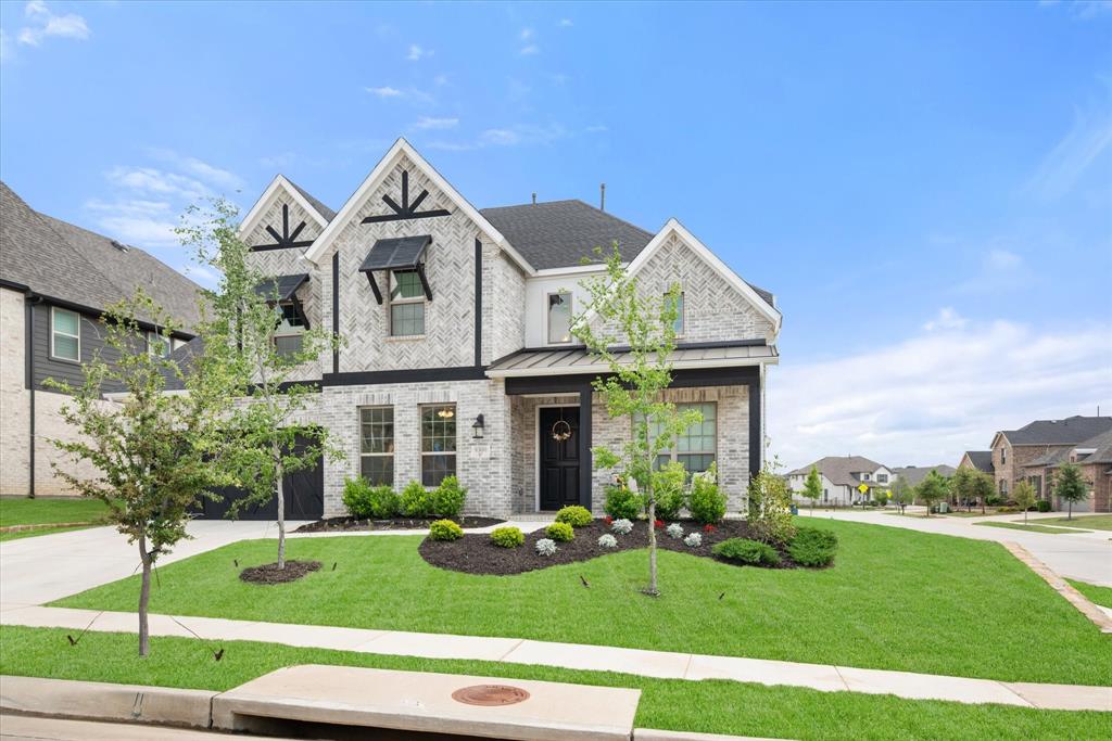 9300 Pecan Woods Trail