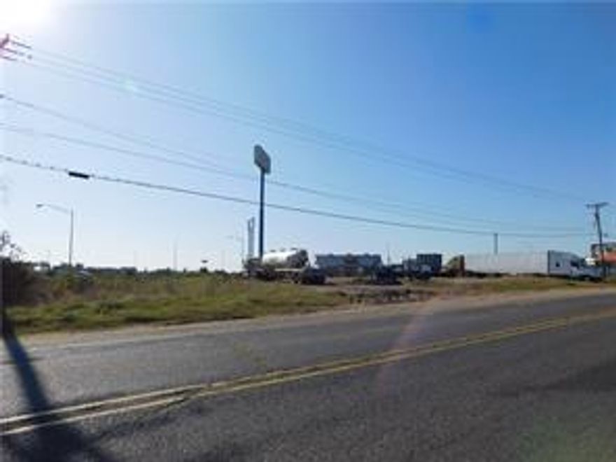 SUPERIOR LOCATION FACING I-20 INTERSTATE FRONTAGE, PROPERTY LOCATED AT THE GET ON TO I-20 ON GREENWOOD ROAD. TO PARCELS TOTALING 2.2 +/- ACRES -SALE INCLUDES TO PROPERTIES GEOG # 171521-000-0036-00 & 171521-000-0051-00. ZONING C-2, UNSUAL LOCATION WITH EASY GET ON AND GET OFF OF I-20. ALSO THE LAMAR SIGN ON THE PROPERTY INCOME IS $3,000 YEARLY IS IN THE SALE.
