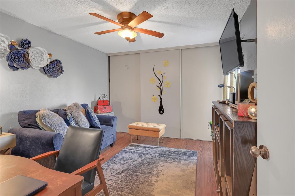 Woodhaven Condo - Residential