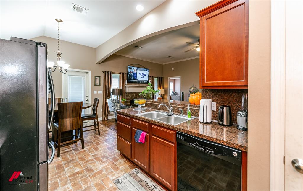 Redwood Place at Legacy - Residential