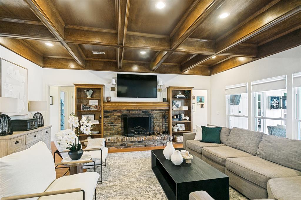 3328 Whiffletree Drive