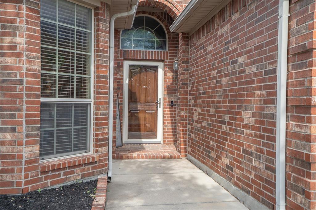5520 Grayson Ridge Drive
