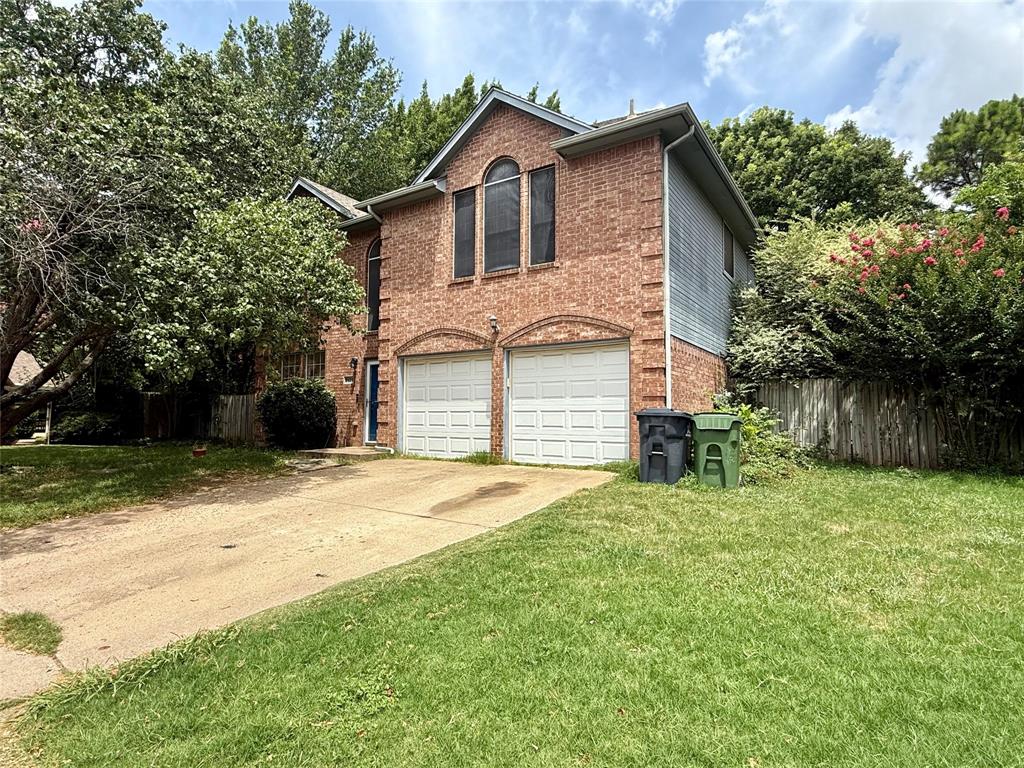 2419 Green Willow Court