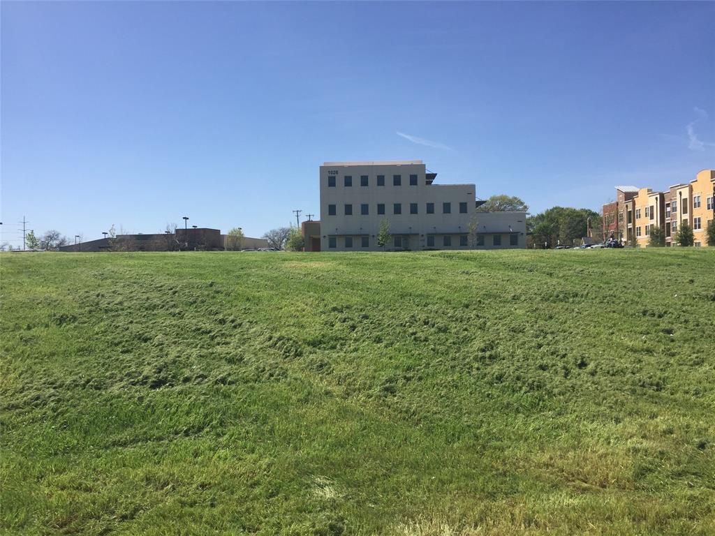 Grapevine Station - Land