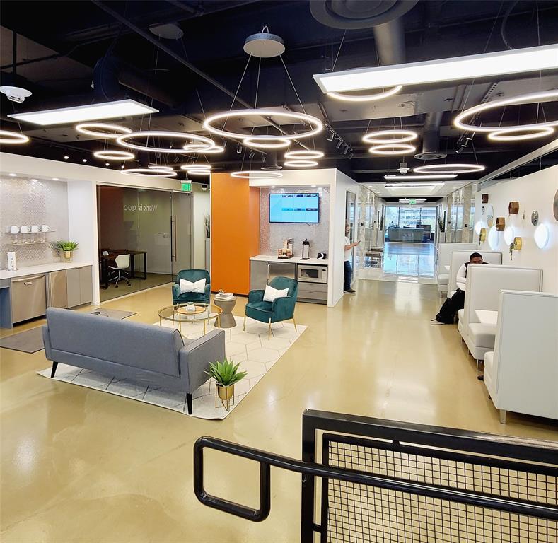 Coles Vinyard Add - Commercial Lease