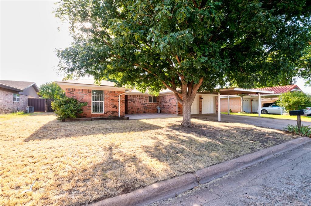 Abilene, Texas 79606, United States, 3 Bedrooms Bedrooms, ,2 BathroomsBathrooms,Residential,Pending,48589