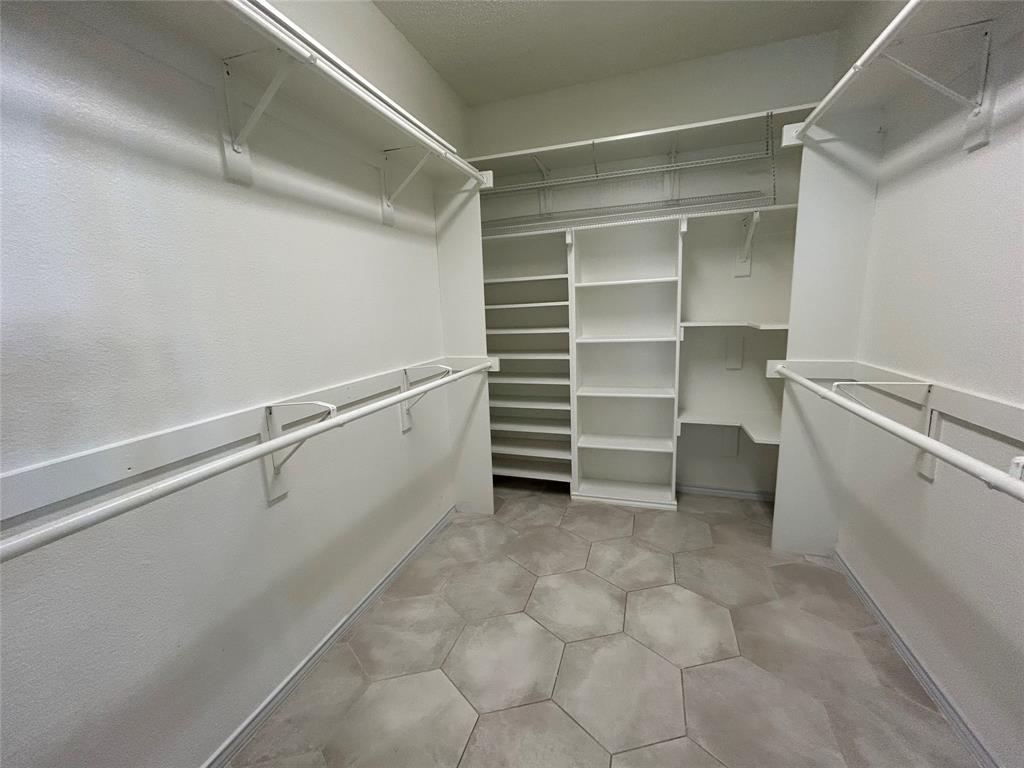 Wind River Estate Ph III - Residential Lease