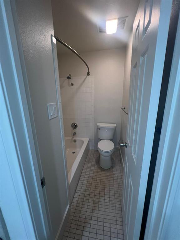 Cole Ave Condo 3919 - Residential Lease