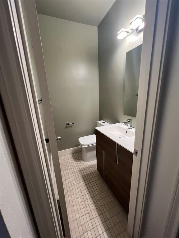 Cole Ave Condo 3919 - Residential Lease