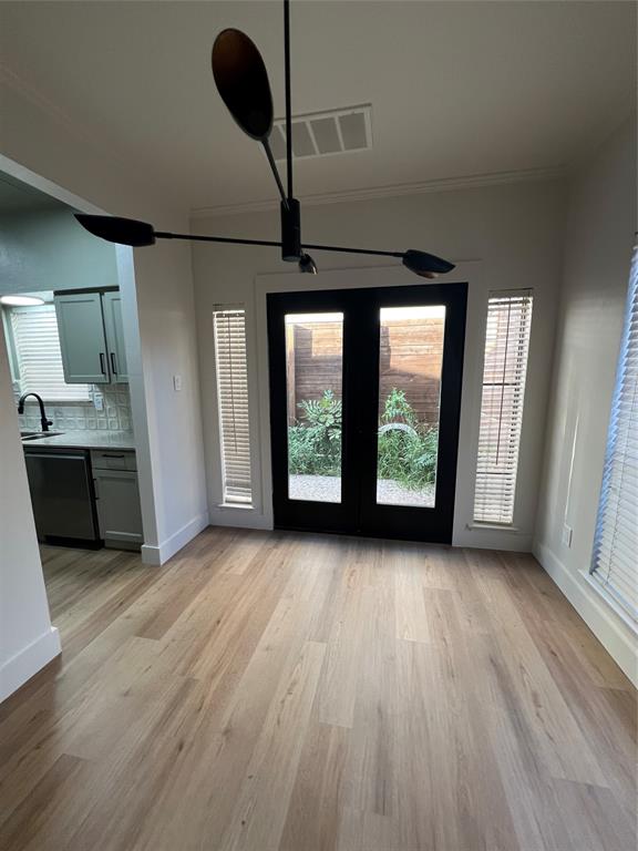 Cole Ave Condo 3919 - Residential Lease