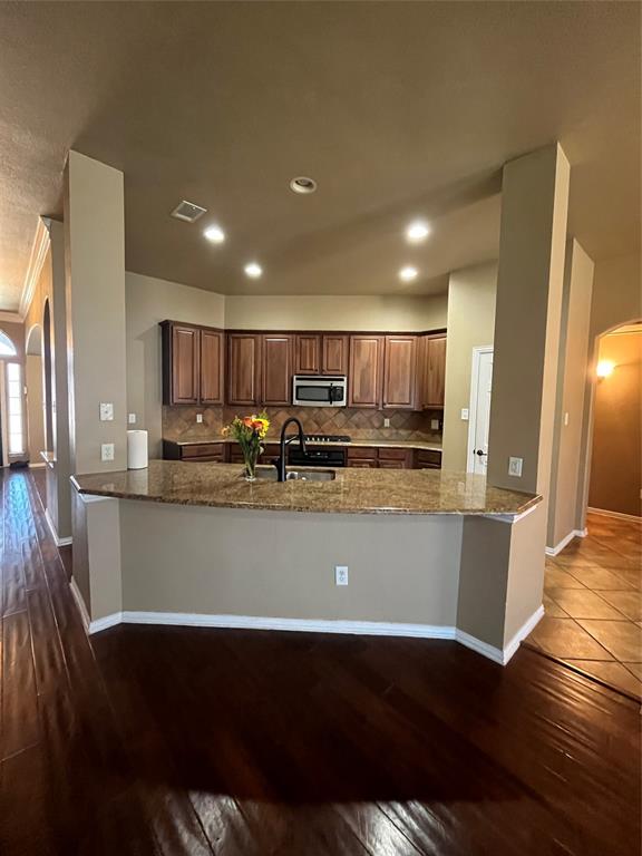 High Hawk At Martins Meadow - Residential Lease