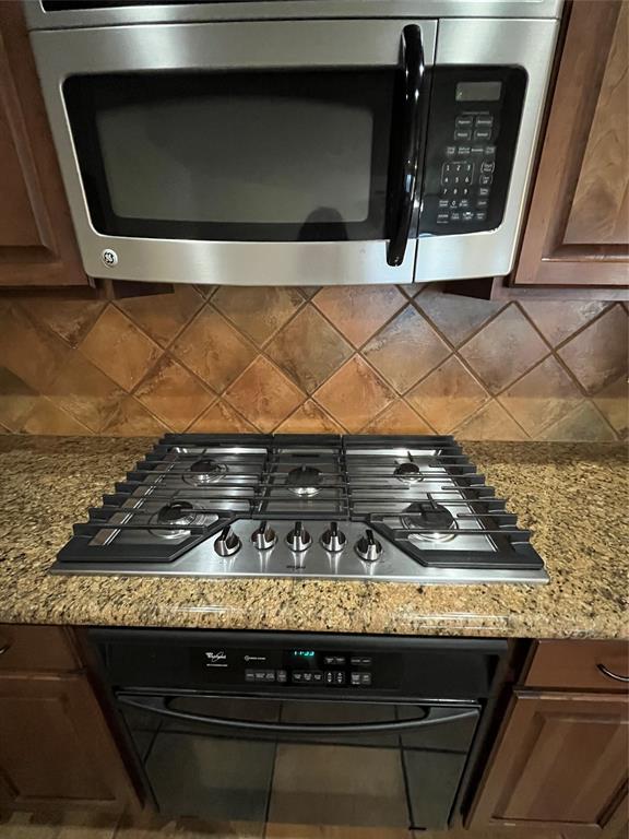 High Hawk At Martins Meadow - Residential Lease