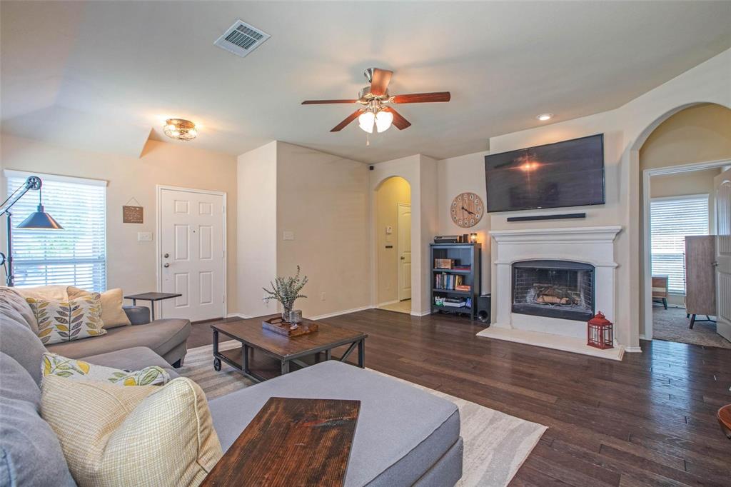 8905 Deadwood Lane