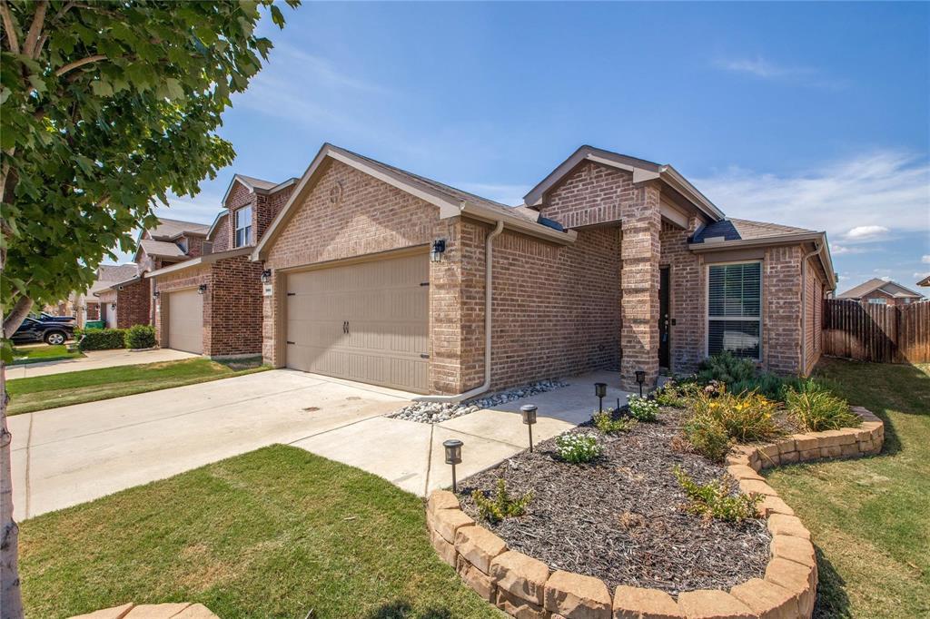8905 Deadwood Lane