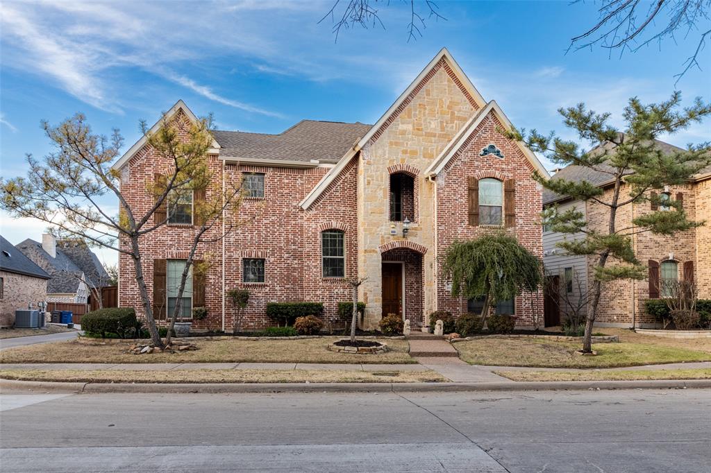 920 White River Drive
