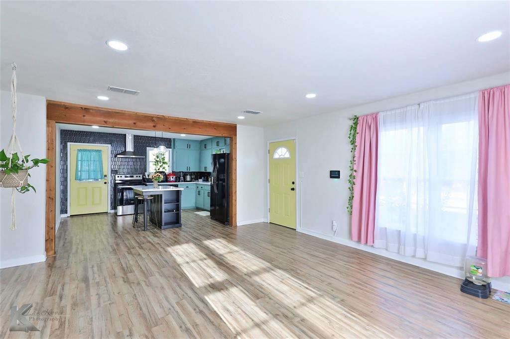 400 E Arkansas Avenue