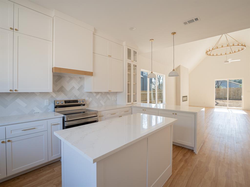 EDMORE VALENTINE - Residential