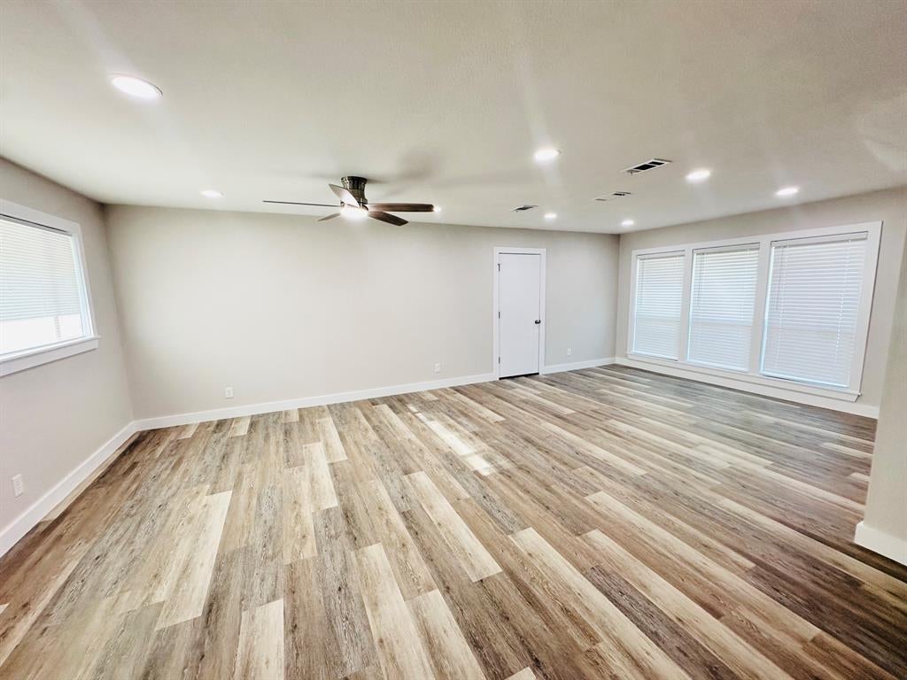 2116 Pinecrest Drive
