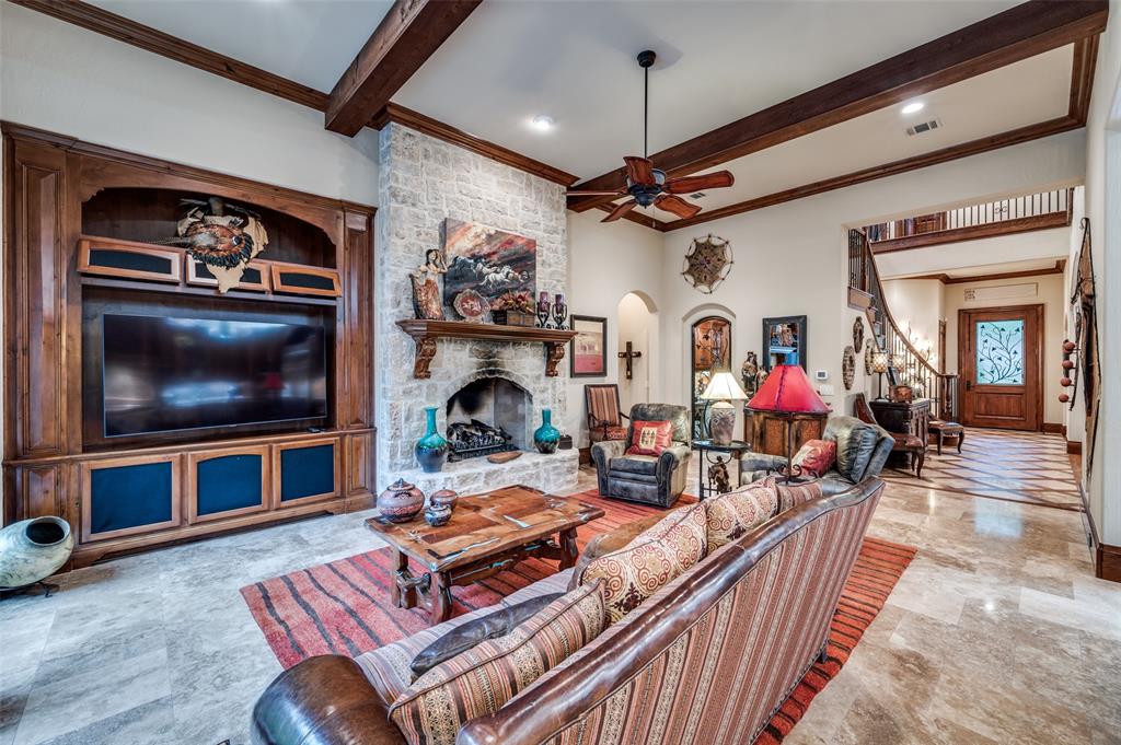 Starwood Ph Four Village 18 - Residential