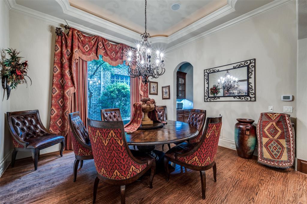 Starwood Ph Four Village 18 - Residential