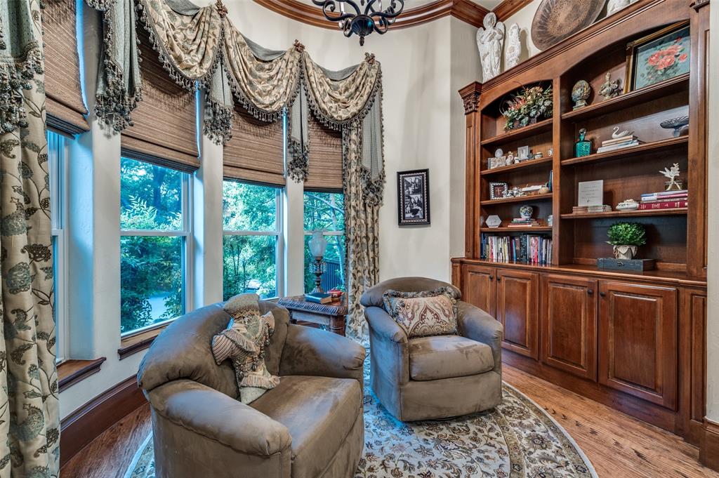 Starwood Ph Four Village 18 - Residential