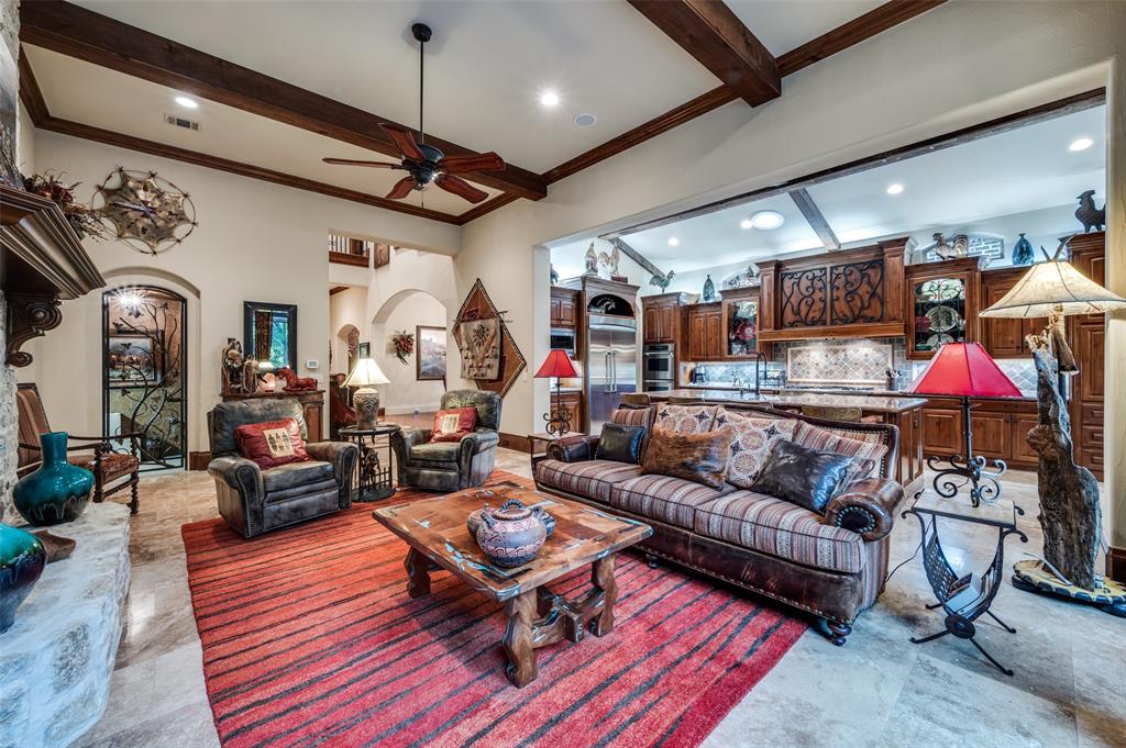 Starwood Ph Four Village 18 - Residential