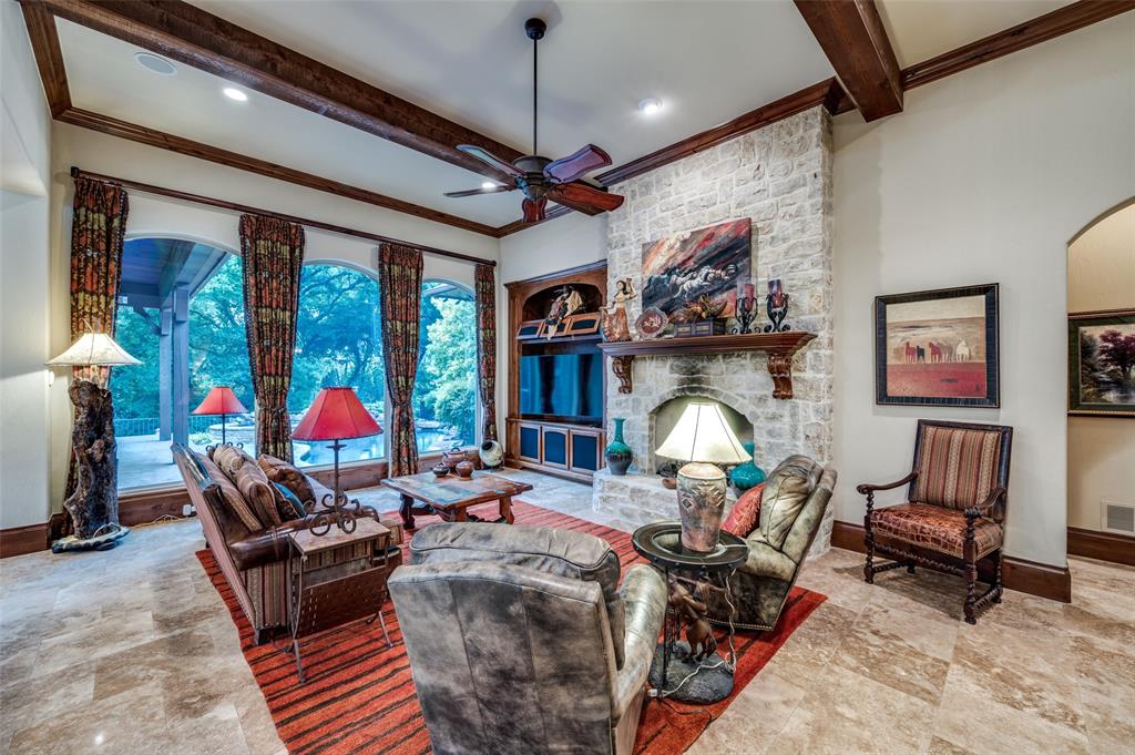 Starwood Ph Four Village 18 - Residential