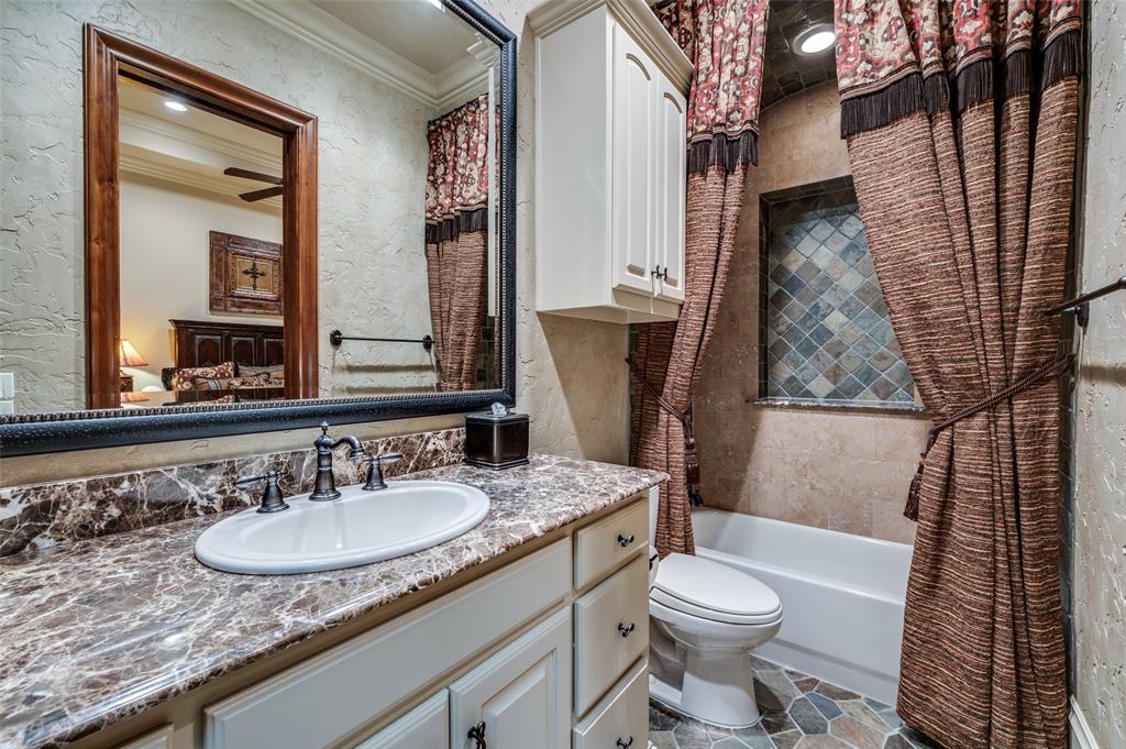 Starwood Ph Four Village 18 - Residential