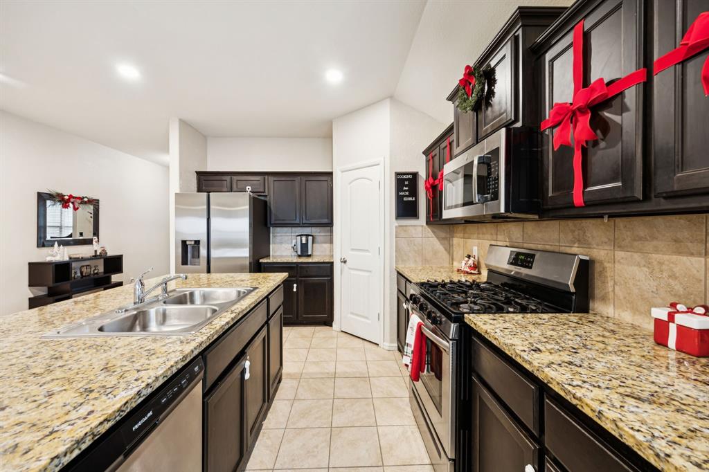 Villages-Eagle Mountain - Residential