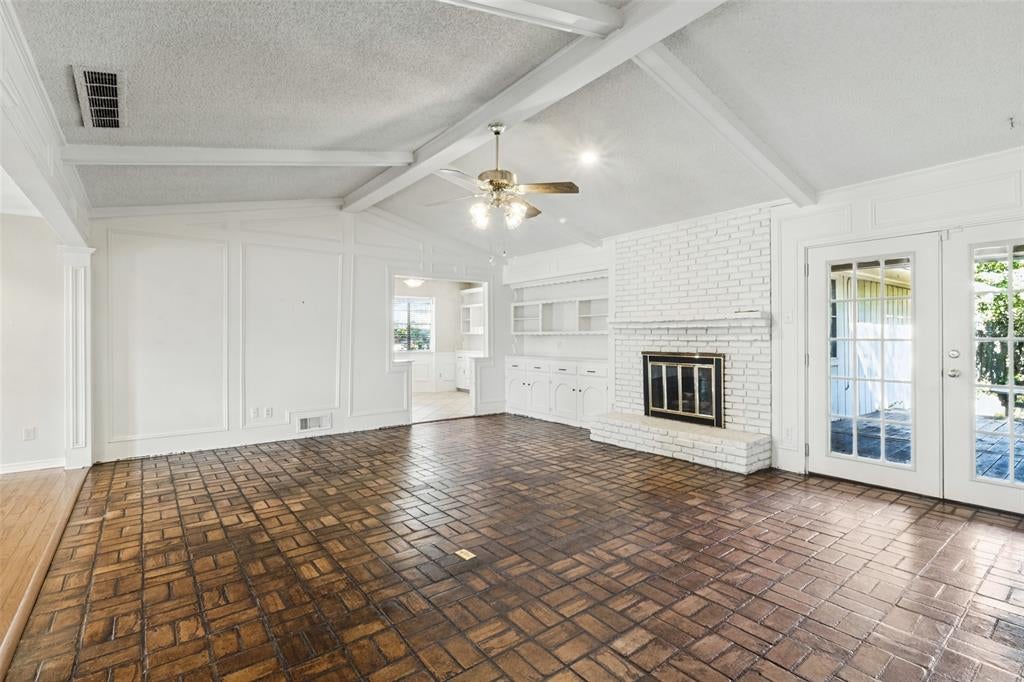 9351 Heatherdale Drive
