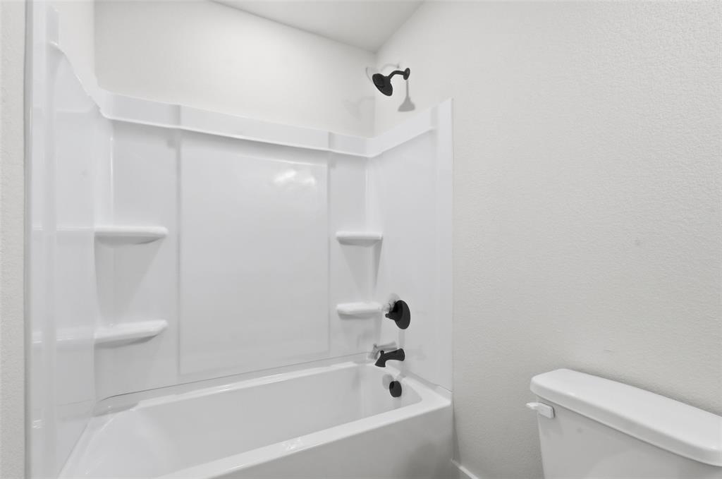 Tolar Oaks - Residential