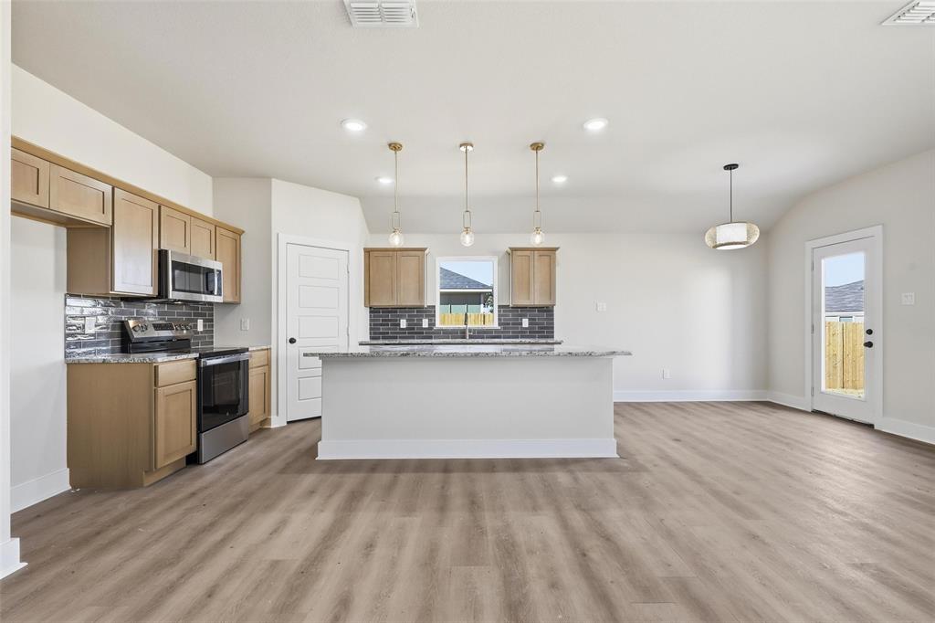 Tolar Oaks - Residential