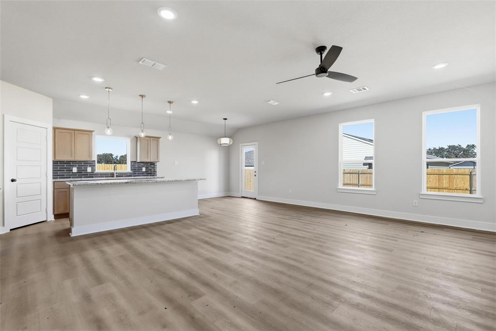 Tolar Oaks - Residential