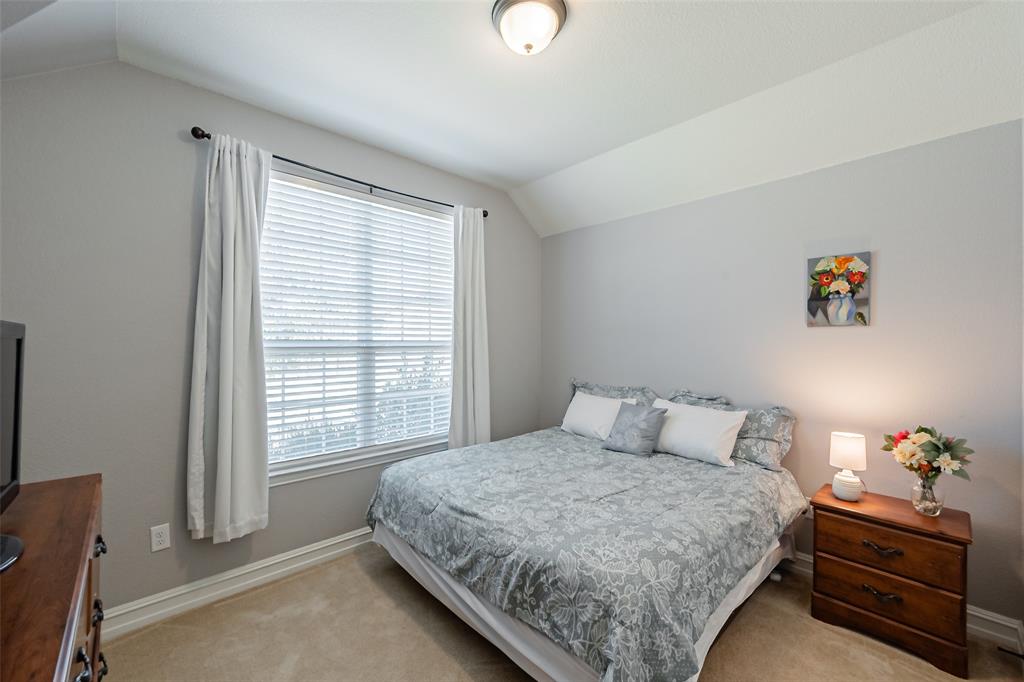 2507 Linwood Drive