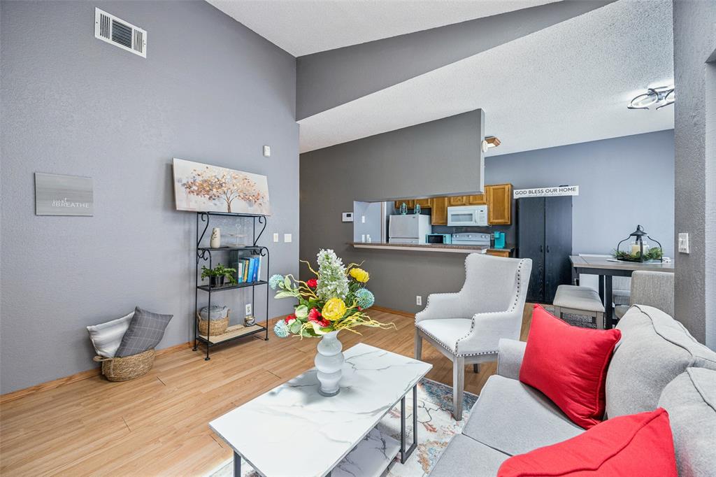7340 Skillman Street 1207